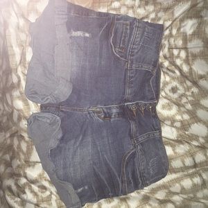 jean blue shorts